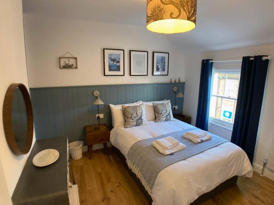 Cosy 2 Bedroom Cottage In Scarborough'S Old Town Extérieur photo