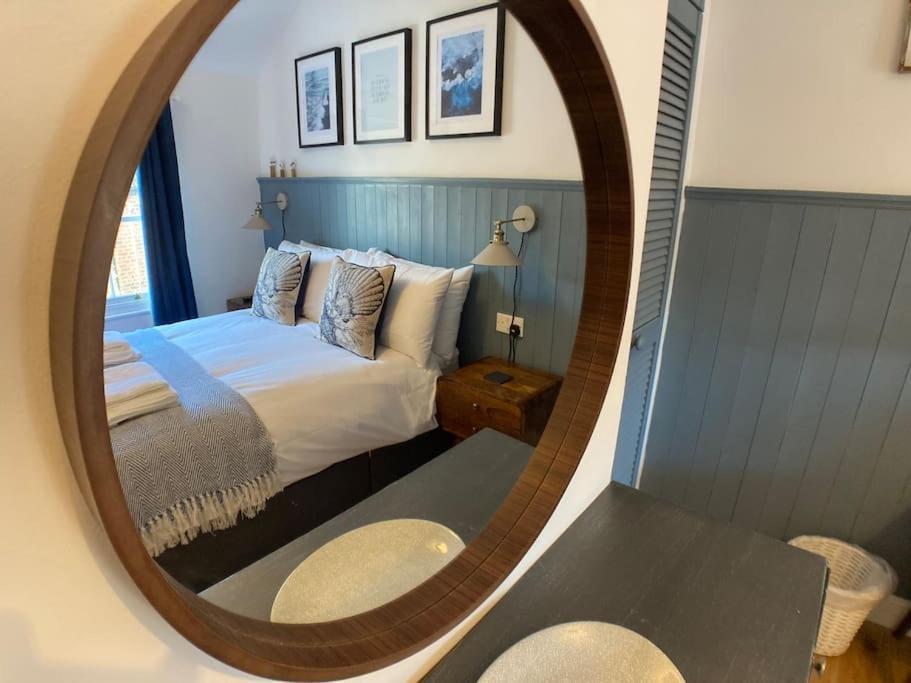Cosy 2 Bedroom Cottage In Scarborough'S Old Town Extérieur photo