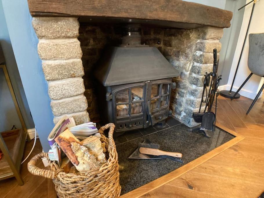 Cosy 2 Bedroom Cottage In Scarborough'S Old Town Extérieur photo